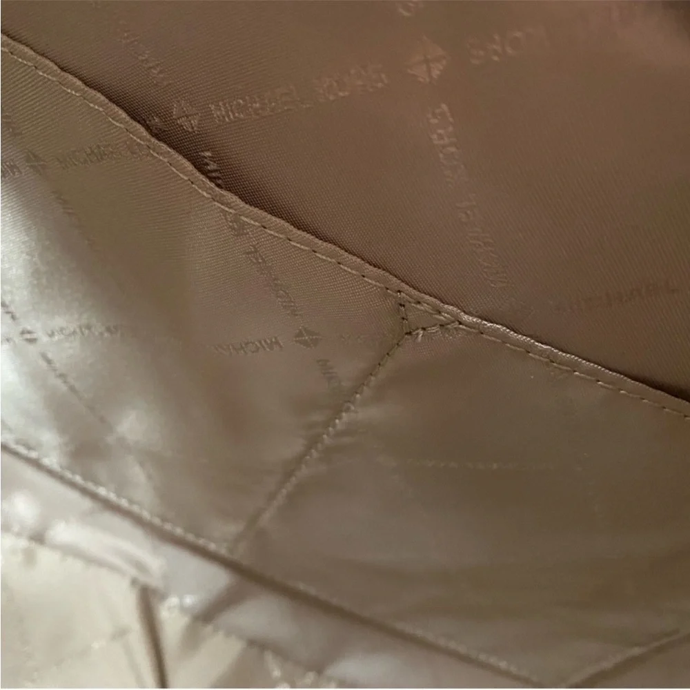 Michael Kors Jet Set Vanilla